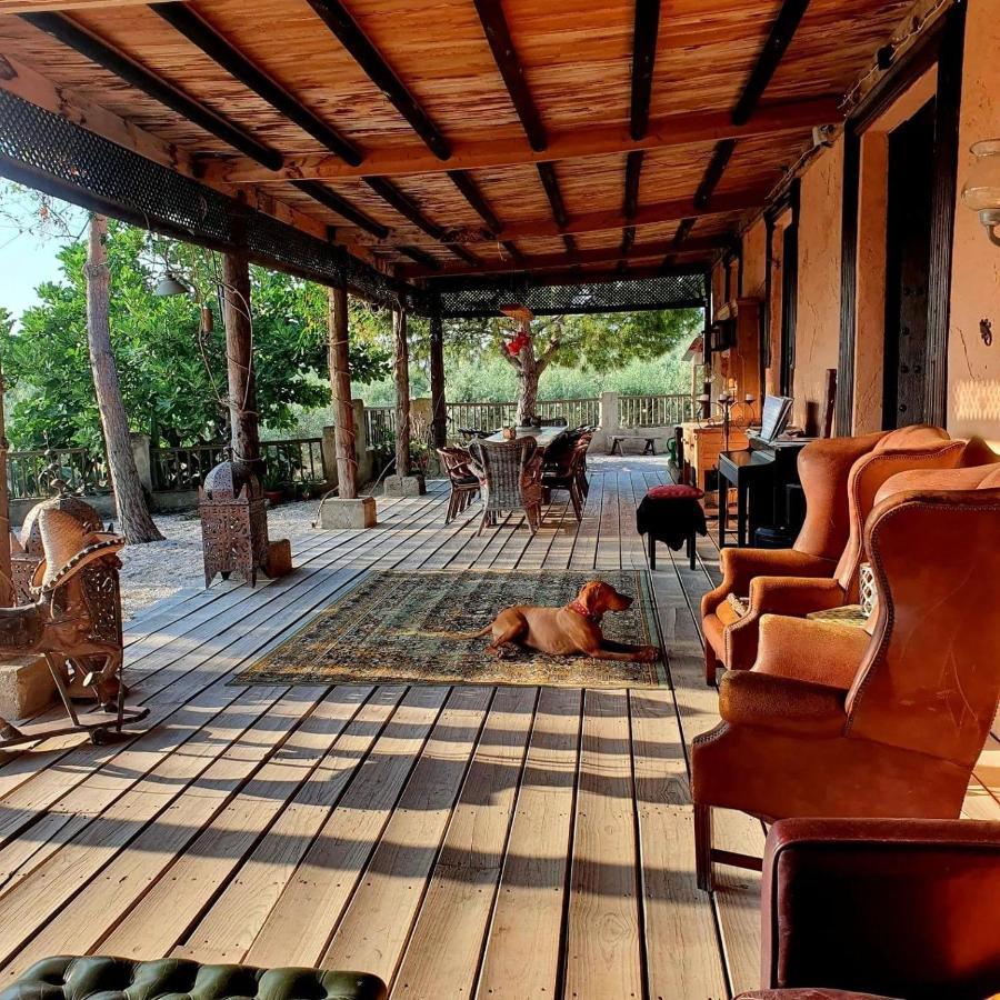 Room In Villa - Beautiful Accommodation At The Heart Of Andalusia ปวนเต เกอนิล ภายนอก รูปภาพ