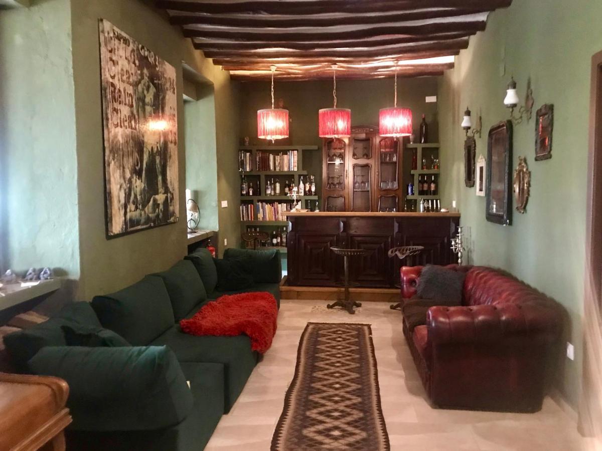Room In Villa - Beautiful Accommodation At The Heart Of Andalusia ปวนเต เกอนิล ภายนอก รูปภาพ