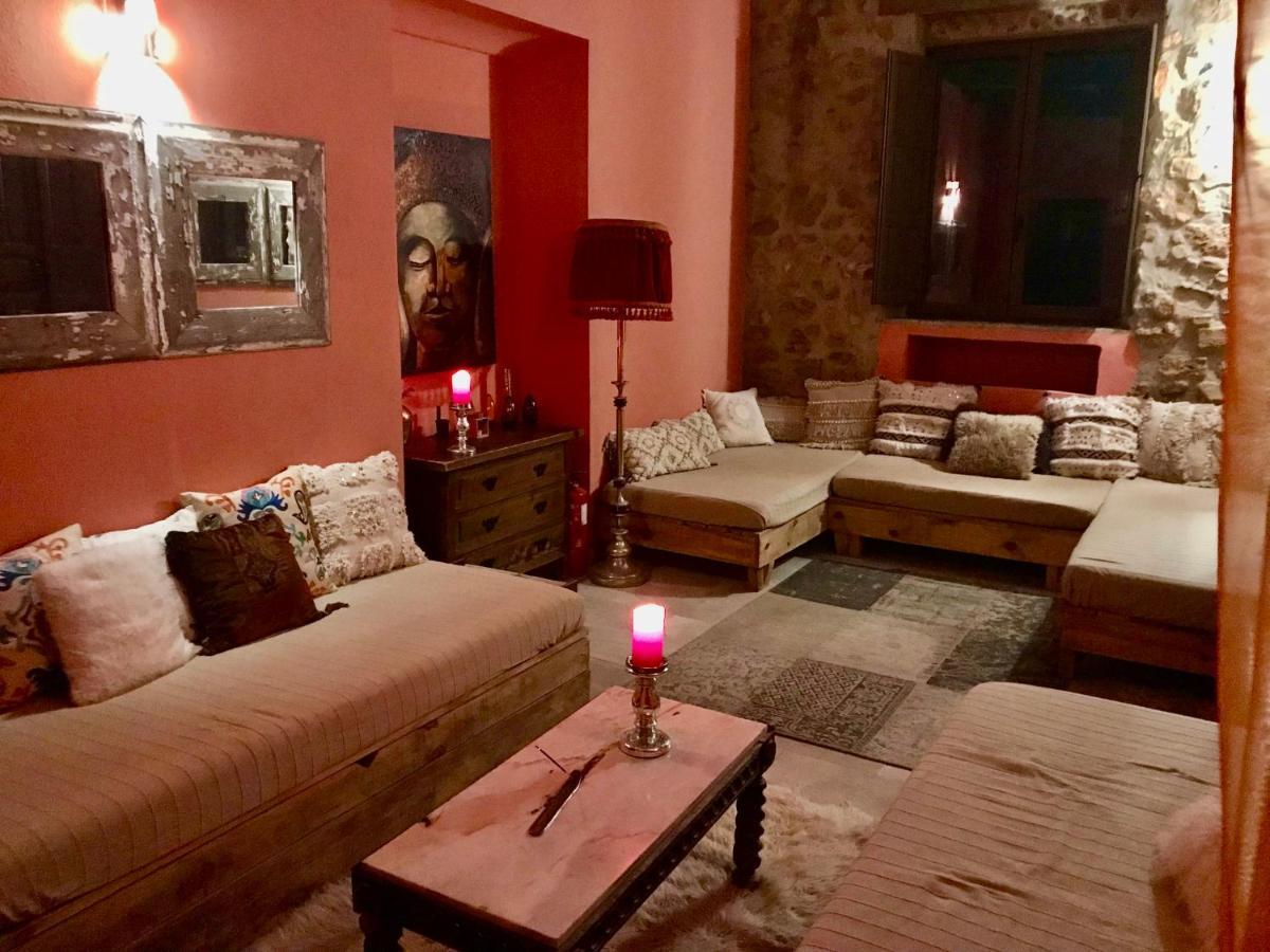 Room In Villa - Beautiful Accommodation At The Heart Of Andalusia ปวนเต เกอนิล ภายนอก รูปภาพ